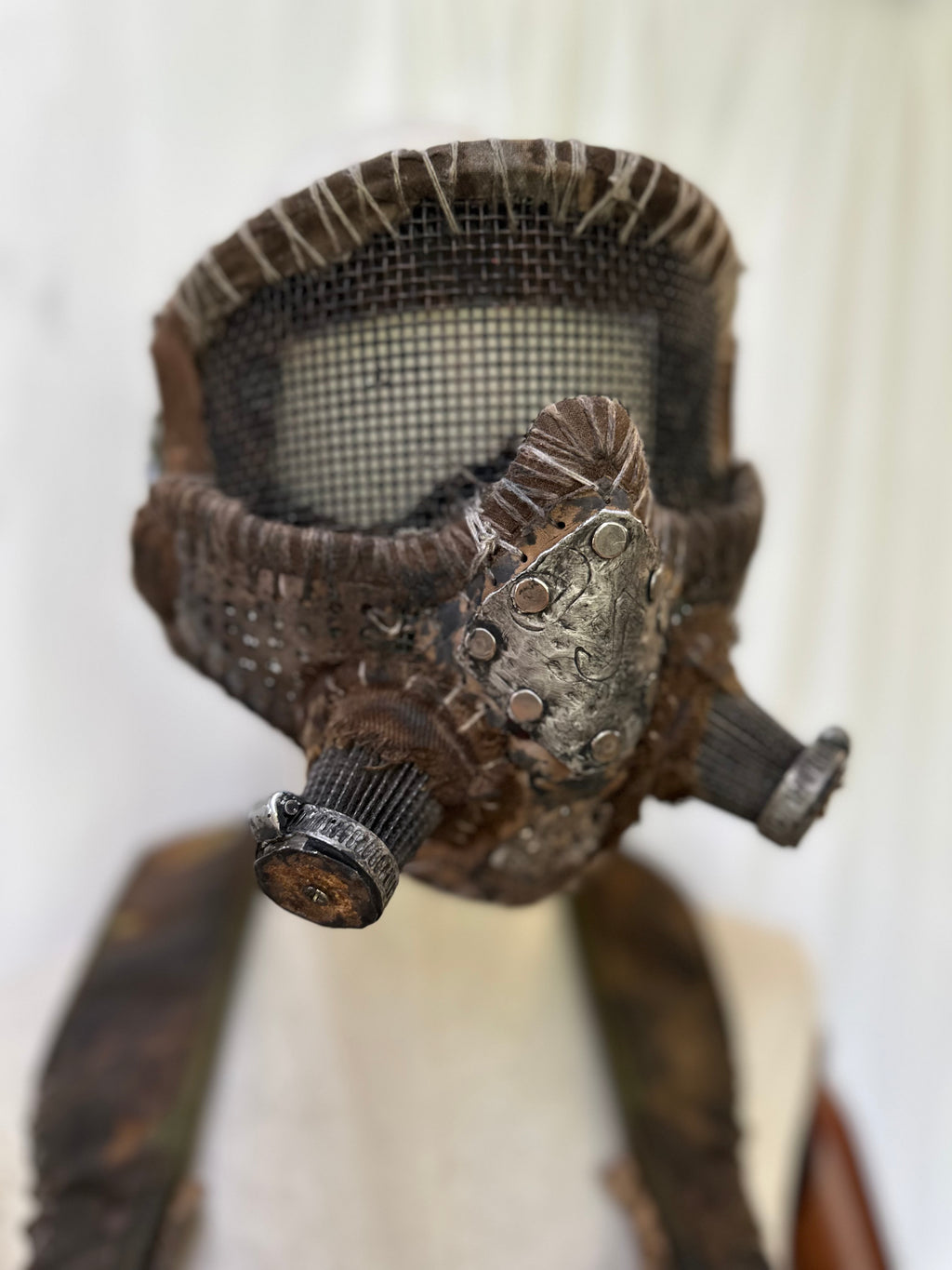 Post-apocalyptic Armor Mask