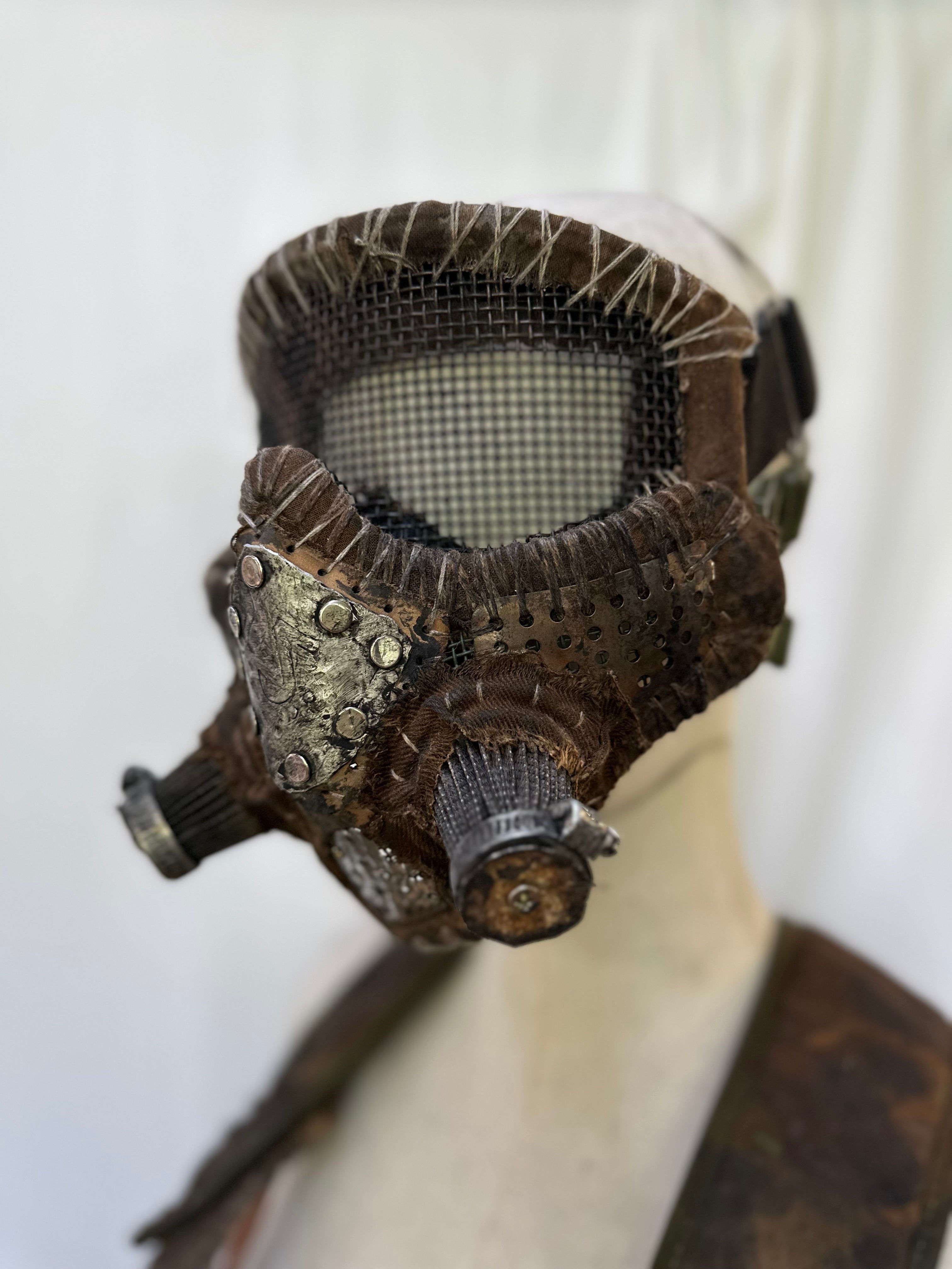 Post-apocalyptic Goggles
